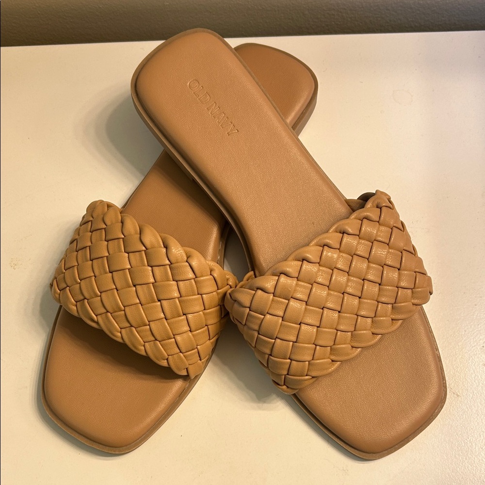 Old Navy sandals